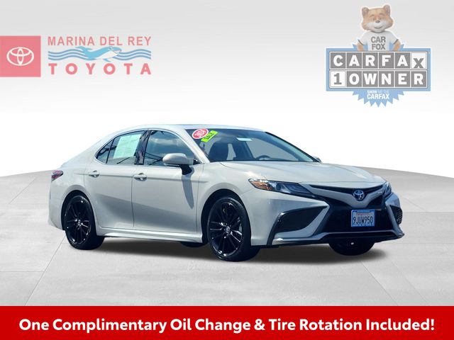 2024 Toyota Camry Hybrid XSE