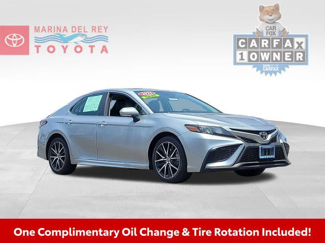 2022 Toyota Camry SE