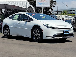 2024 Toyota Prius XLE
