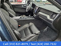 2022 Volvo XC60 Recharge Plug-In Hybrid T8 R-Design