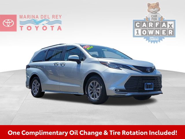 2023 Toyota Sienna XLE