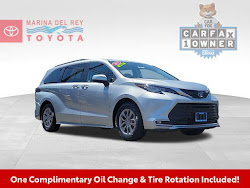 2023 Toyota Sienna XLE