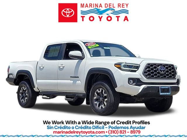 2022 Toyota Tacoma 4WD TRD Off-Road4WD SR Double Cab 5' Bed V6 
