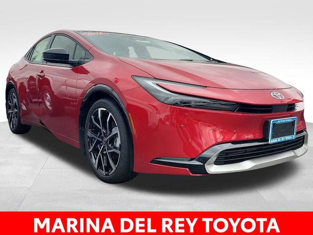 2026 Toyota Prius Plug-in 