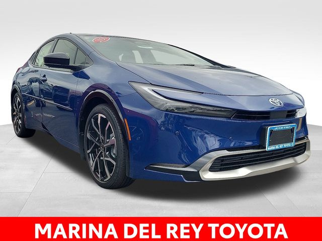 2026 Toyota Prius Plug-in 