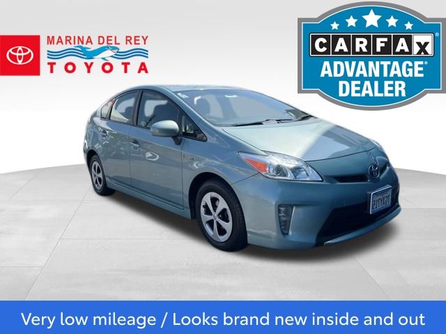 2014 Toyota Prius Three