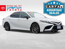 2024 Toyota Camry Hybrid SE