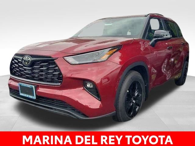 2025 Toyota Highlander Hybrid XLE