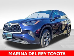 2025 Toyota Highlander Hybrid XLE