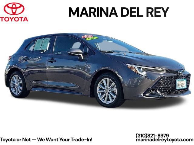 2024 Toyota Corolla Hatchback SE