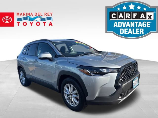 2024 Toyota Corolla Cross LE