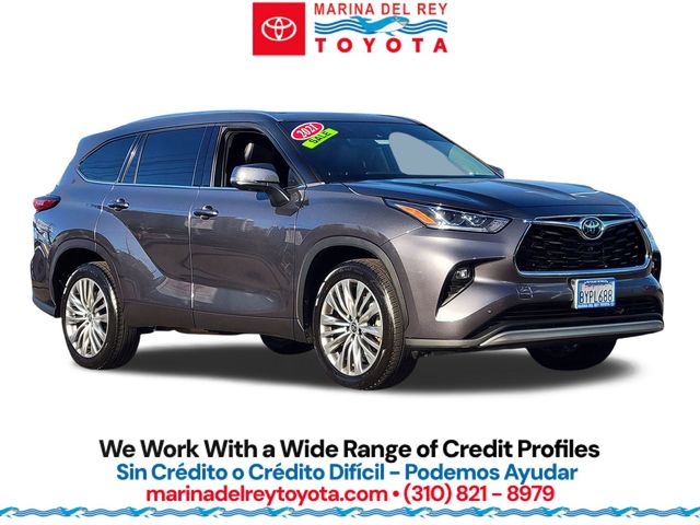 2021 Toyota Highlander Platinum