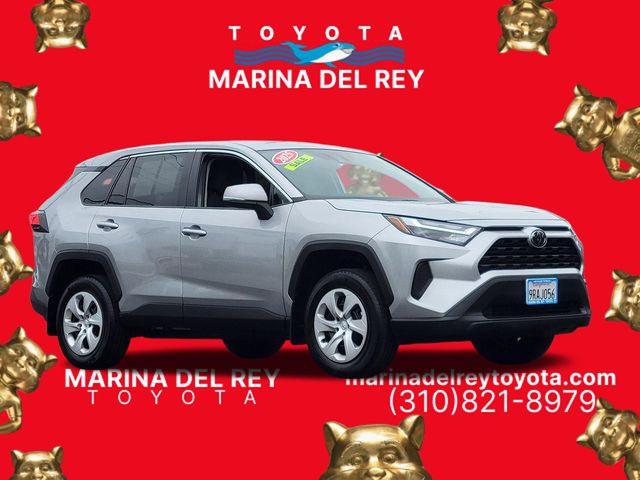 2025 Toyota RAV4 LE