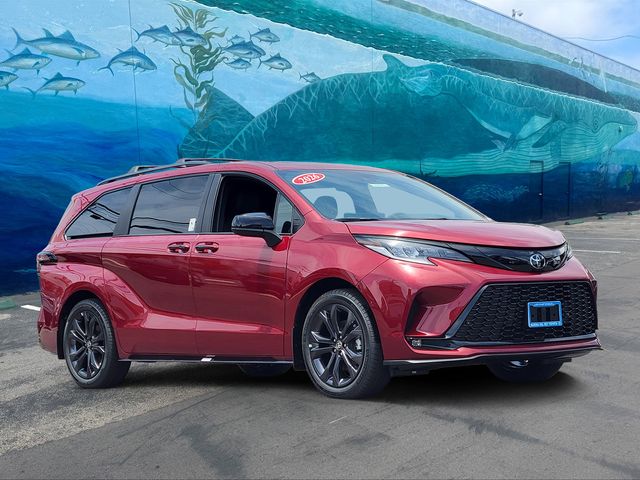 2026 Toyota Sienna XSE