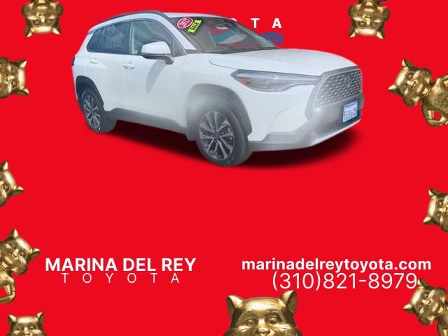2023 Toyota Corolla Cross XLE