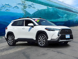 2023 Toyota Corolla Cross XLE