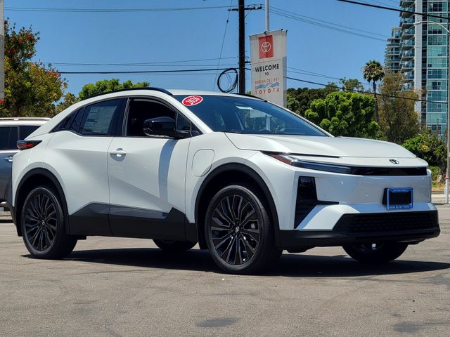2026 Toyota C-HR XSE