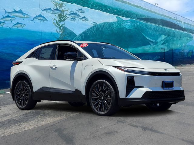 2026 Toyota C-HR XSE