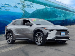 2023 Toyota bZ4X Limited