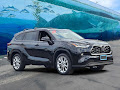 2026 Toyota Highlander Hybrid Limited