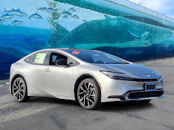 2027 Toyota Prius Plug-In Hybrid XSE Premium