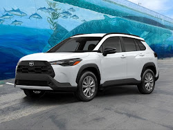 2026 Toyota Corolla Cross LE