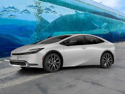 2027 Toyota Prius XLE